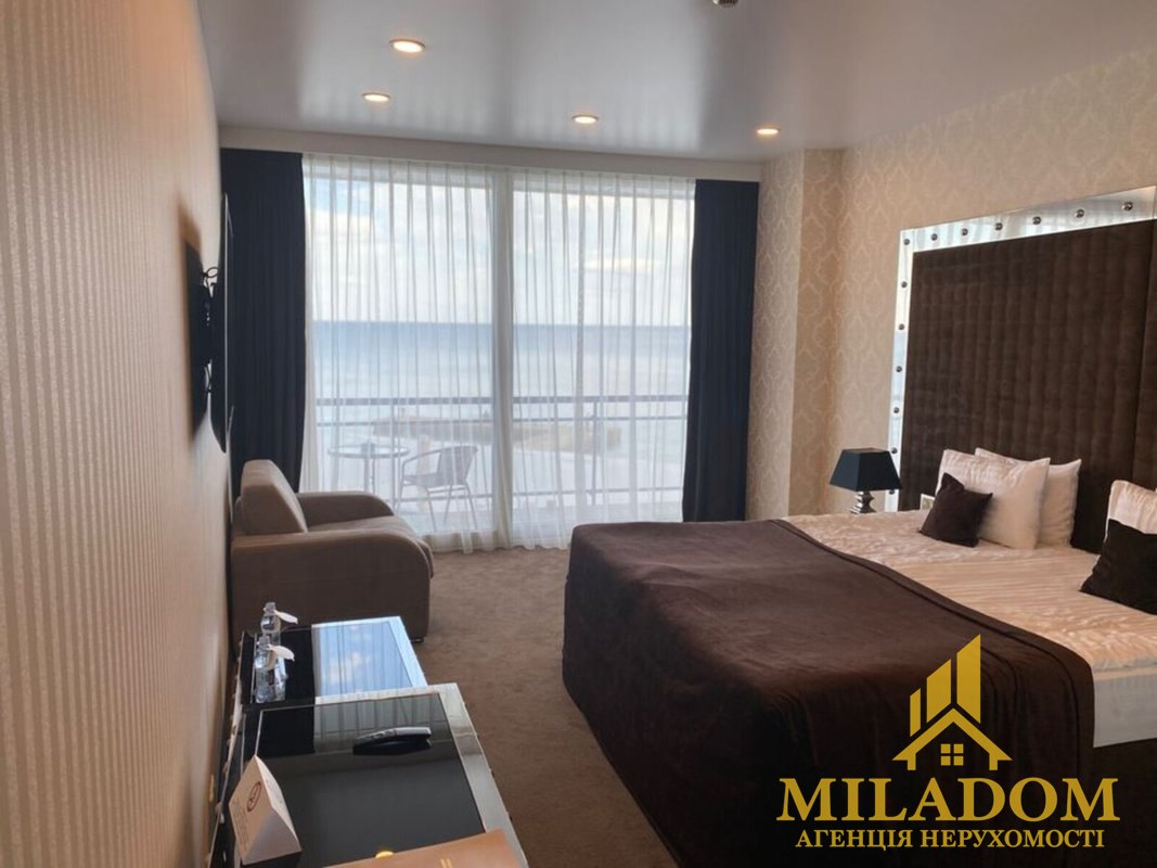 Продаж квартири 1-кімн., 40 м², Київський — фото 1