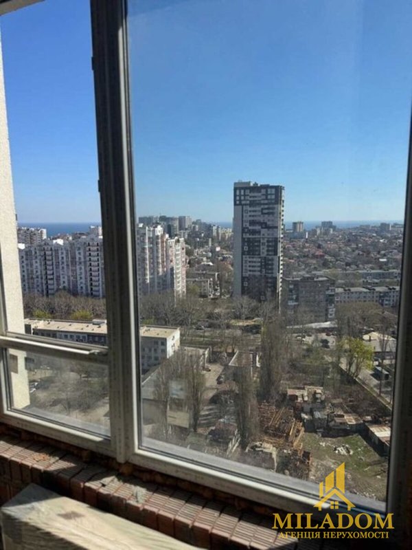 Продаж квартири 2-кімн., 79 м², Приморський — фото 9