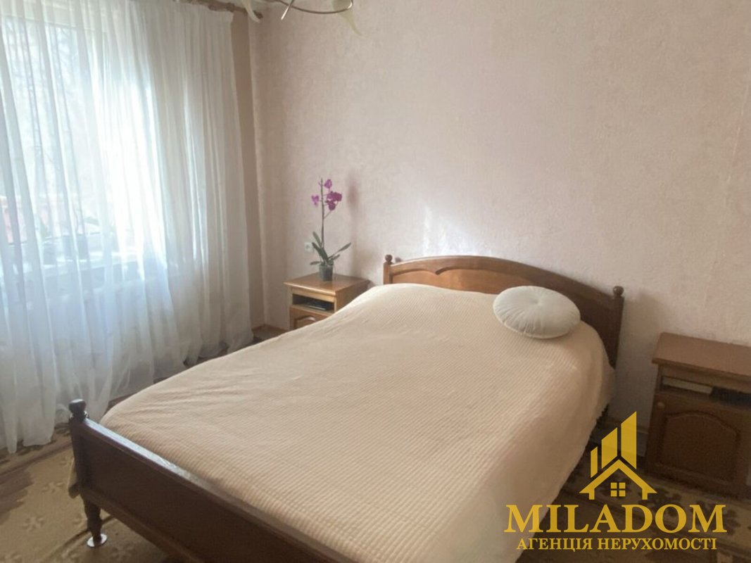 Продаж квартири 3-кімн., 98 м², Київський — фото 4