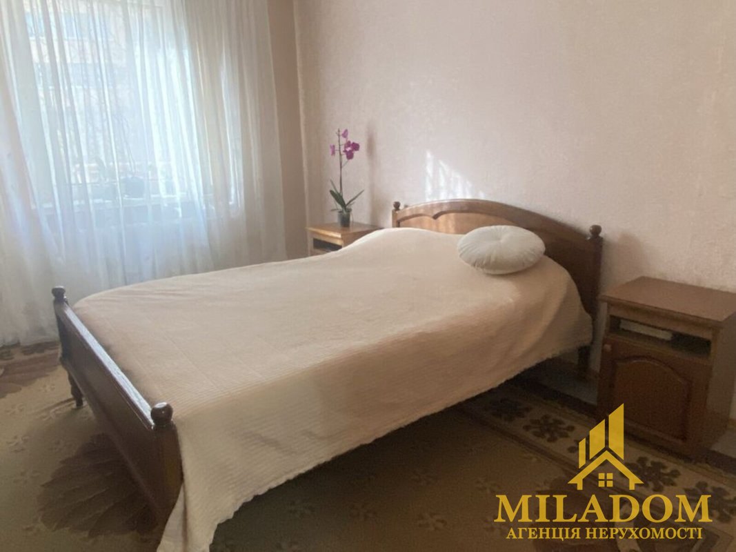 Продаж квартири 3-кімн., 98 м², Київський — фото 3