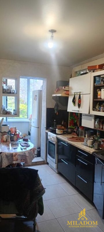 Продаж квартири 3-кімн., 64 м², Київський — фото 2