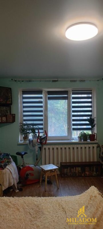 Продаж квартири 3-кімн., 64 м², Київський — фото 1