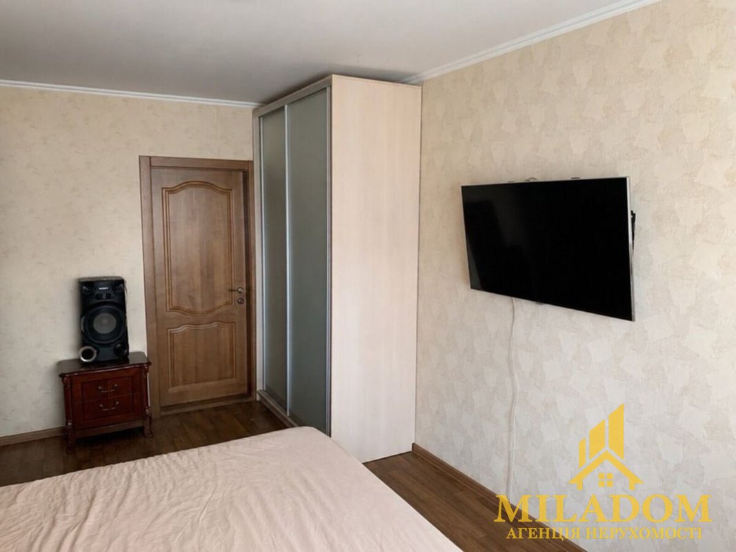 Продаж квартири 5-кімн., 98 м², Київський — фото 4