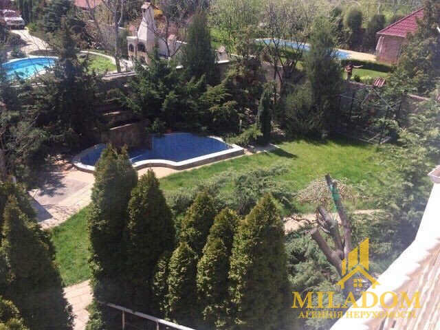 Продаж двоповерхового будинку 400 м² у Царському Селі 2 — 5 кімнат, 10 соток, авторський ремонт — фото 3