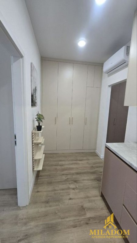 Продаж квартири 1-кімн., 42 м², Приморський — фото 4