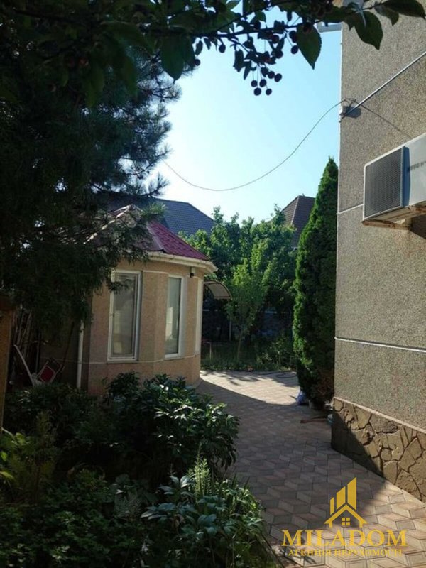 Продаж двоповерхового будинку в Совіньйоні-1 — 140 м², 4,3 сотки, сучасний ремонт, друга лінія від моря — фото 2