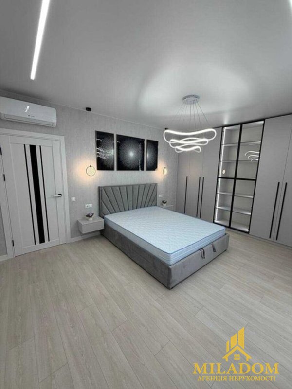 В продаже 2-х кiмнатна квартира ЖК Скай Сiтi. — фото 1