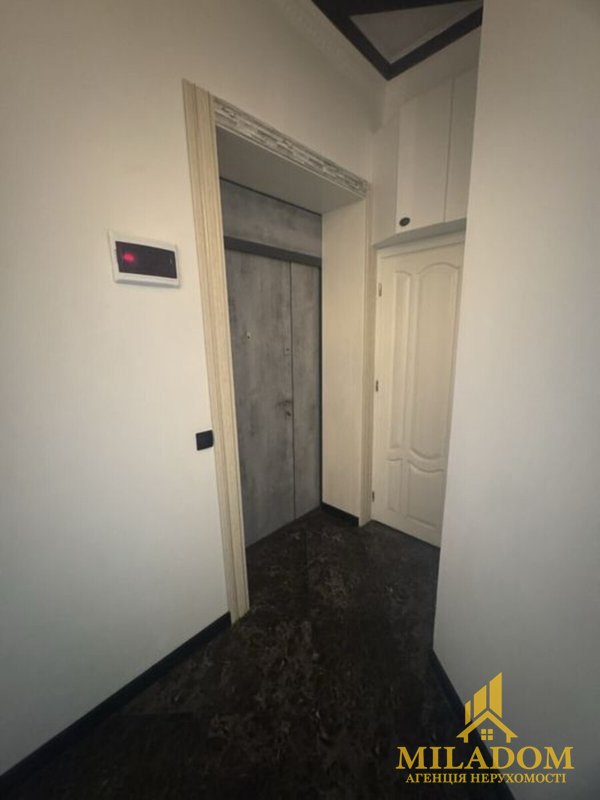 Продаж квартири 3-кімн., 49 м², Приморський — фото 7
