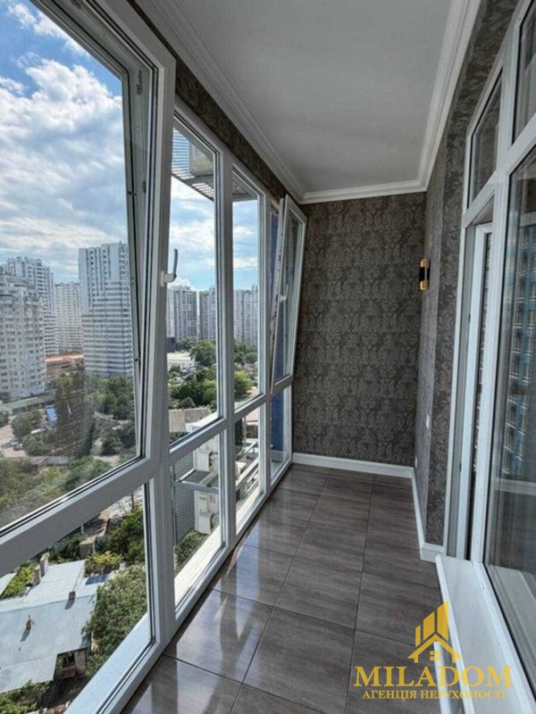 Продам 2-кімнатну квартиру в ЖК Омега, площа Толбухіна — снимка 8