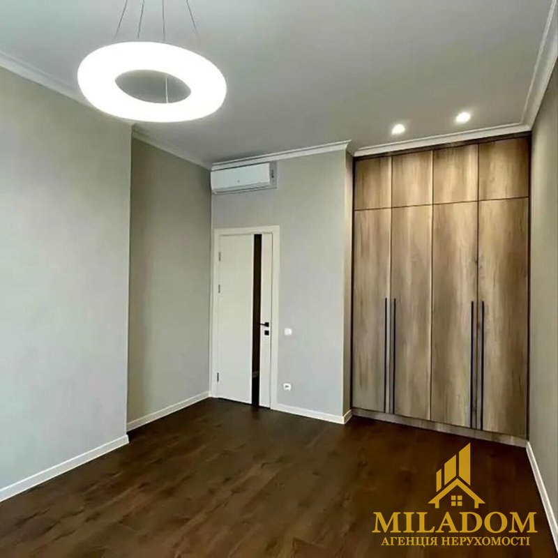 Продаж квартири 2-кімн., 73 м², Приморський — фото 8