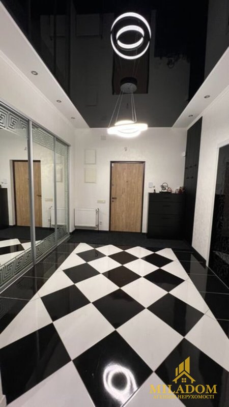 Продаж квартири 72 м² з дизайнерським ремонтом та видом на море. ЖК Альтаир — фото 2