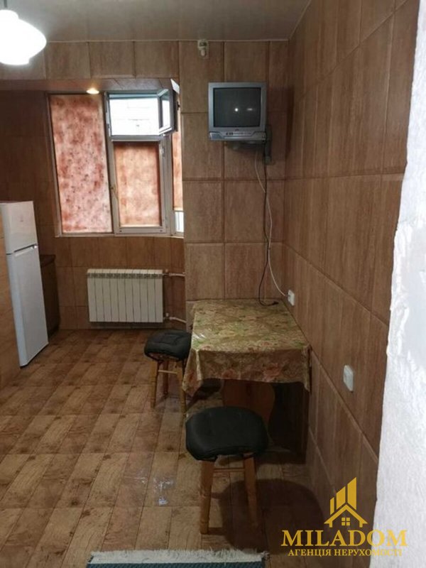 У продажу простора 2-кімнатна квартира у Малиновському районі, вул. Скворцова — zdjęcie 7