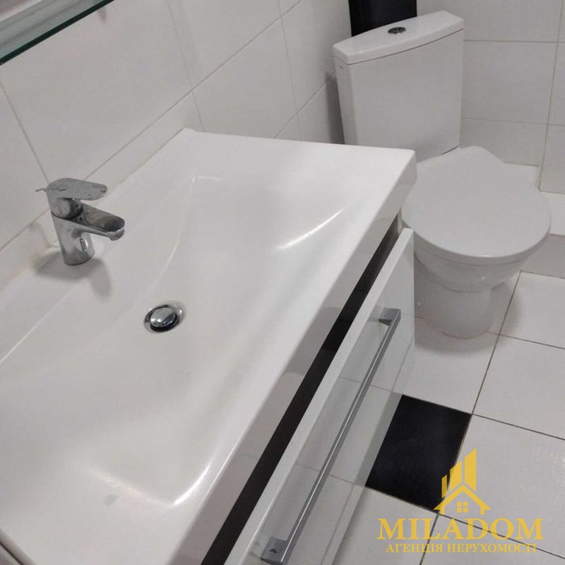 Продам простору 1-кімнатну квартиру площею 45 м² на вул. Вільямса з чудовим видом на море! — photo 11