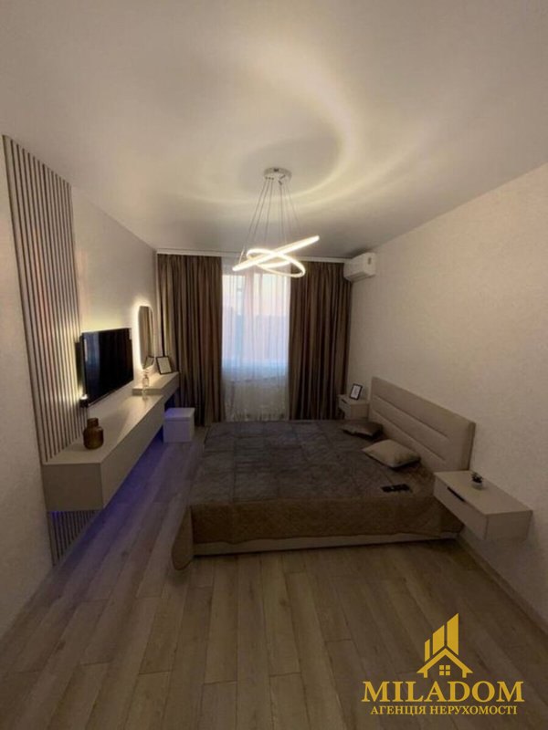 Продаж квартири 1-кімн., 35 м², Київський — фото 4