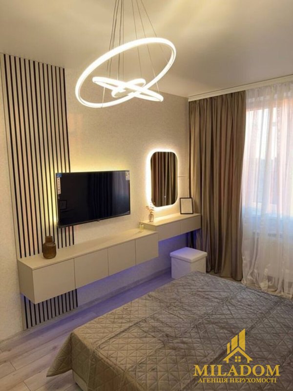 Продаж квартири 1-кімн., 35 м², Київський — фото 2