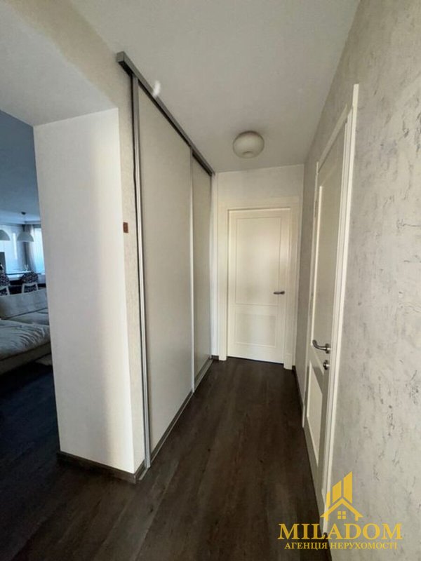Простора 2-кімнатна квартира 70 м² з якісним ремонтом та індивідуальним газовим опаленням на вул. Євгена Чикаленка (Академіка Вільямса) — фото 12