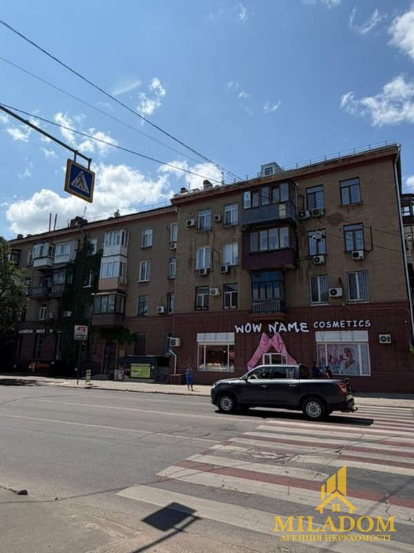 Продаж 2-кімнатної квартири в сталінці на вул. Середньофонтанська, 32 — 57 м², ремонт, індивідуальне газове опалення — фото 22