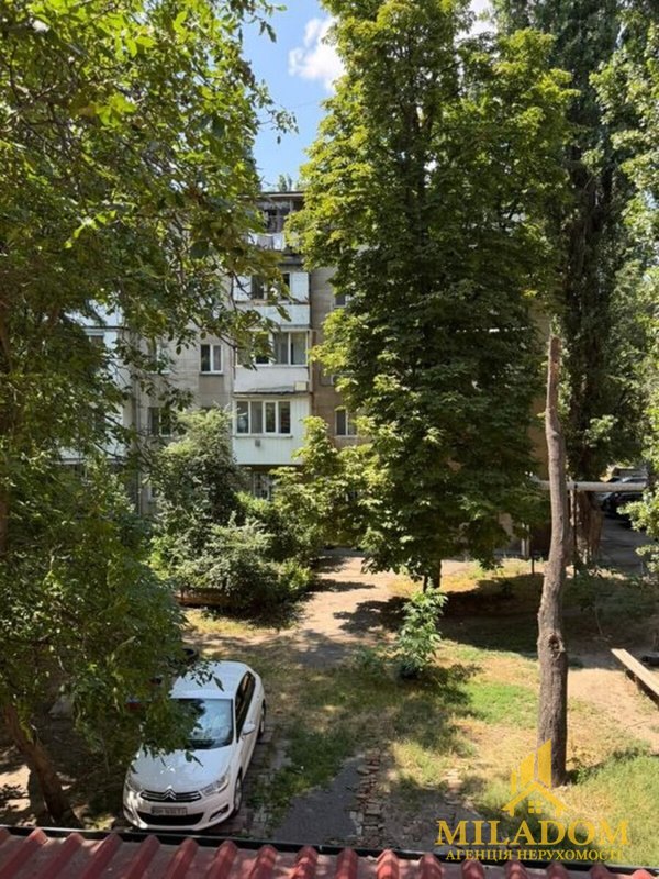 Продаж 2-кімнатної квартири в сталінці на вул. Середньофонтанська, 32 — 57 м², ремонт, індивідуальне газове опалення — фото 18