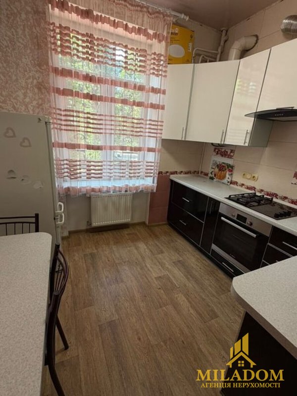 Продаж 2-кімнатної квартири в сталінці на вул. Середньофонтанська, 32 — 57 м², ремонт, індивідуальне газове опалення — фото 10