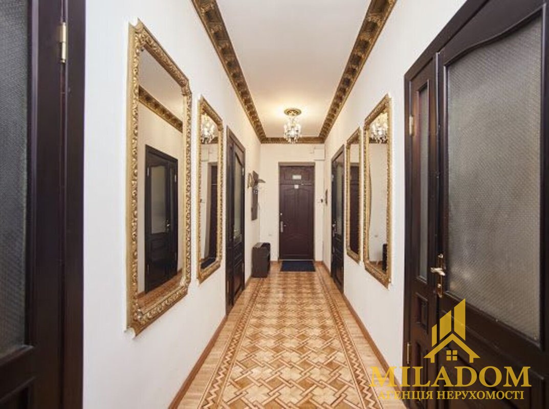 Продаж просторого приміщення 160 м² у центрі Одеси на перетині Канатної та Великої Арнаутської — фото 3