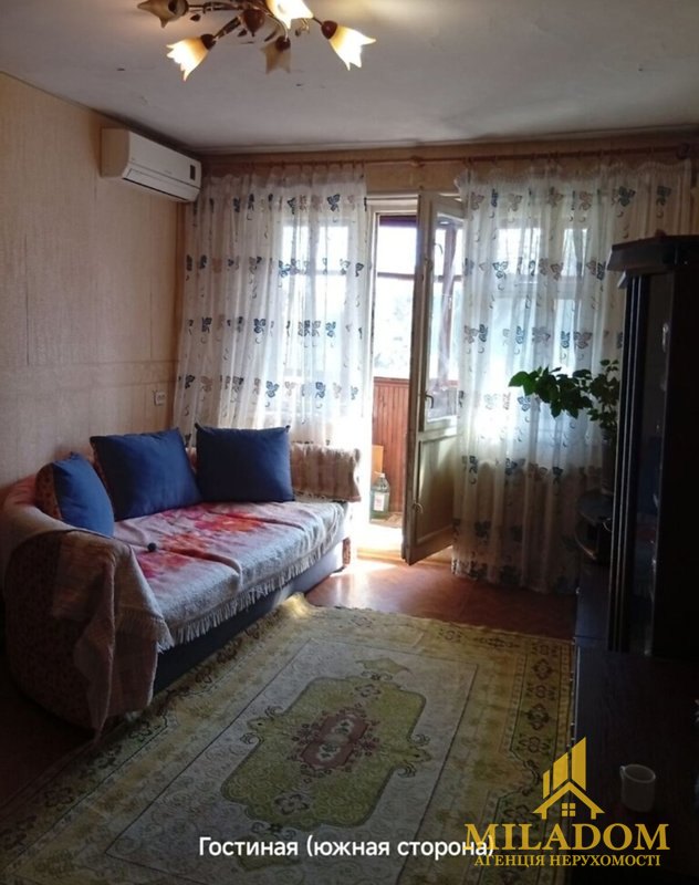 Продаж квартири 3-кімн., 56 м², Київський — фото 1