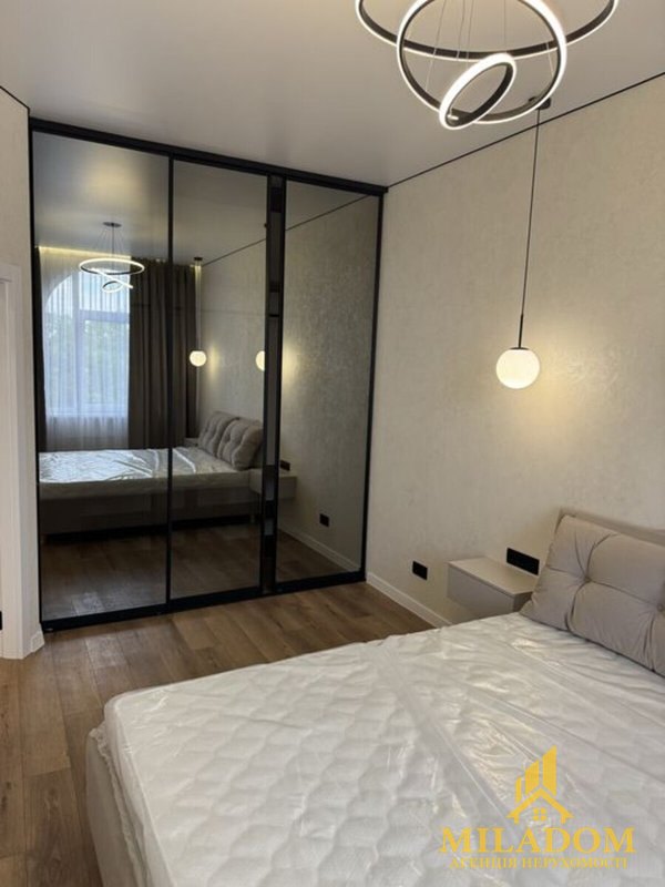 Продаж квартири 1-кімн., 47 м², Київський — фото 5