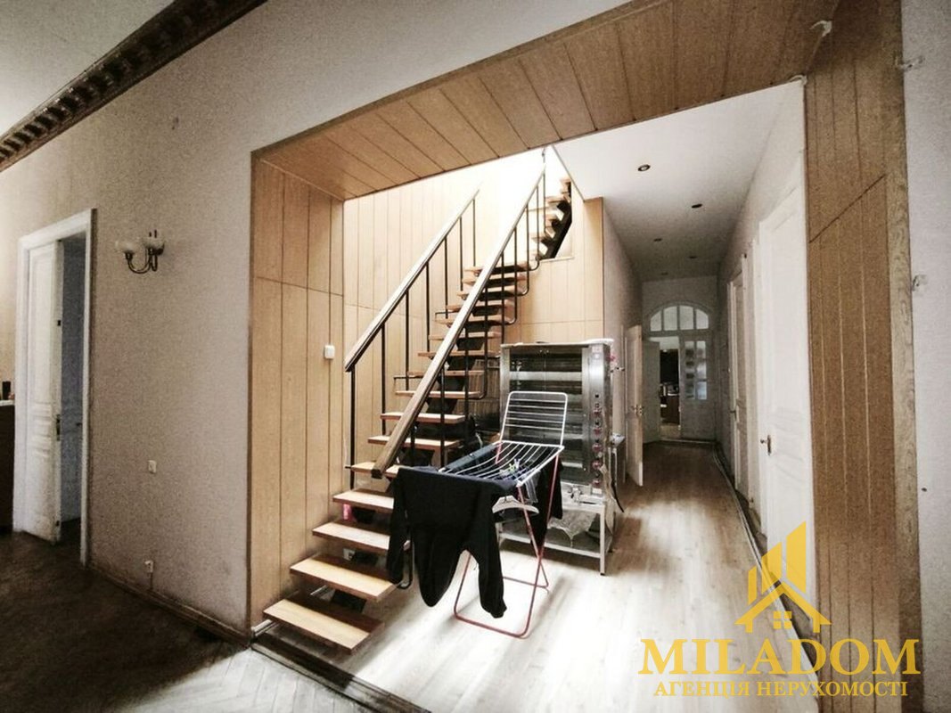 Продається 5-кімнатна дворівнева квартира 250 м² в історичному центрі Одеси — фото 6