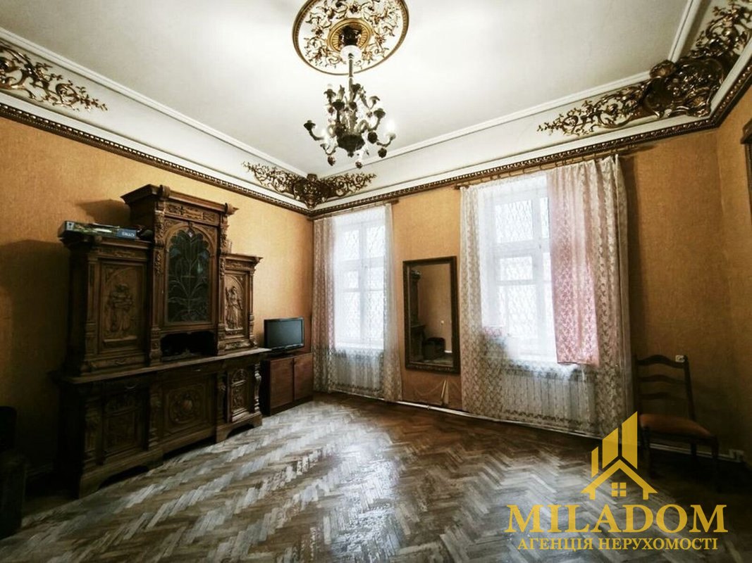 Продається 5-кімнатна дворівнева квартира 250 м² в історичному центрі Одеси — фото 1