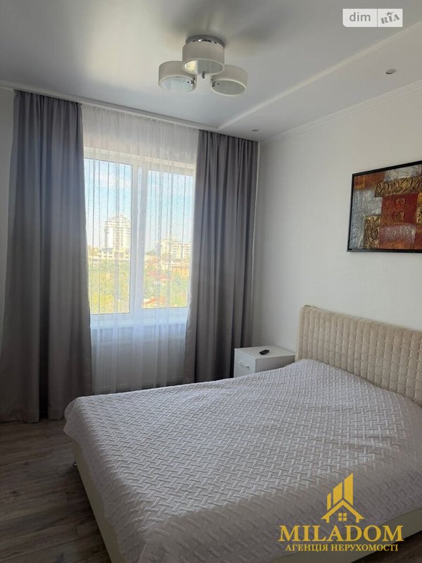 Sale apartments 1-room, 55 м², Приморський — photo 2