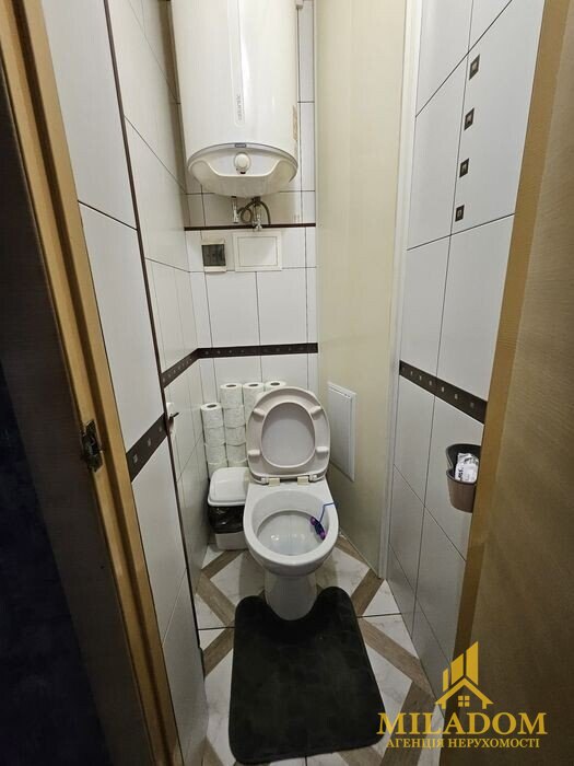 Продам двокімнатну квартиру на вул. Ак. Корольова. ГАЗОВИЙ будинок — zdjęcie 10