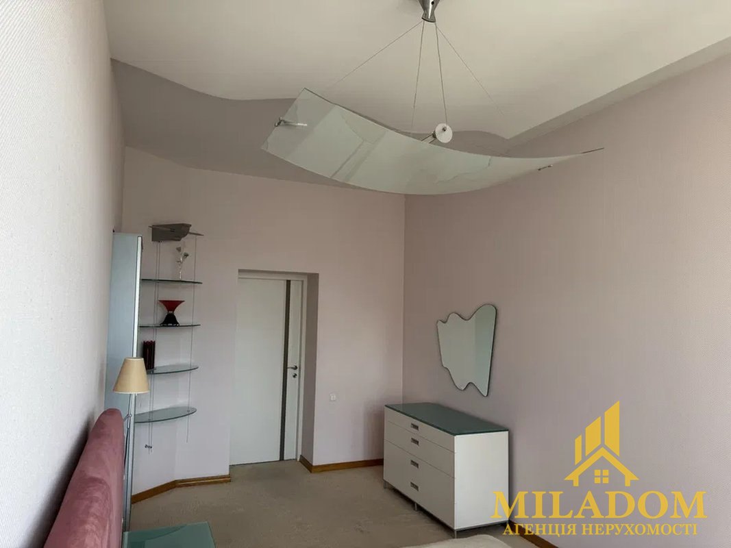 3-кімнатна квартира 146,3 м² із дизайнерським ремонтом біля пляжу «Відрада», вул. Віце-адмірала Азарова — фото 8
