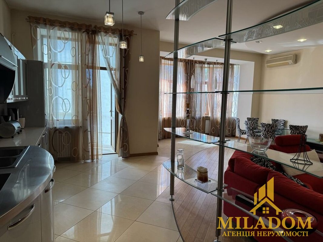 3-кімнатна квартира 146,3 м² із дизайнерським ремонтом біля пляжу «Відрада», вул. Віце-адмірала Азарова — фото 5