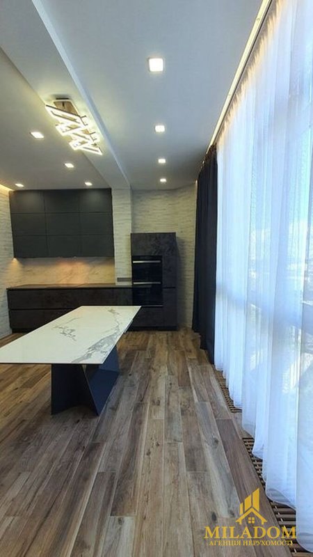 3-кімнатна квартира ЖК Фаворит — photo 2