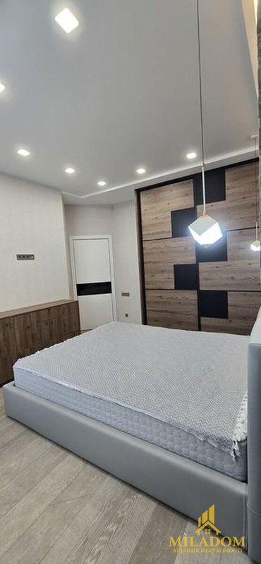 3-кімнатна квартира ЖК Фаворит — photo 14