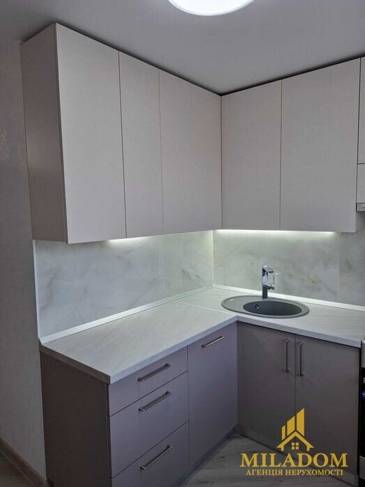 Продаж квартири 3-кімн., 59 м², Київський — фото 5