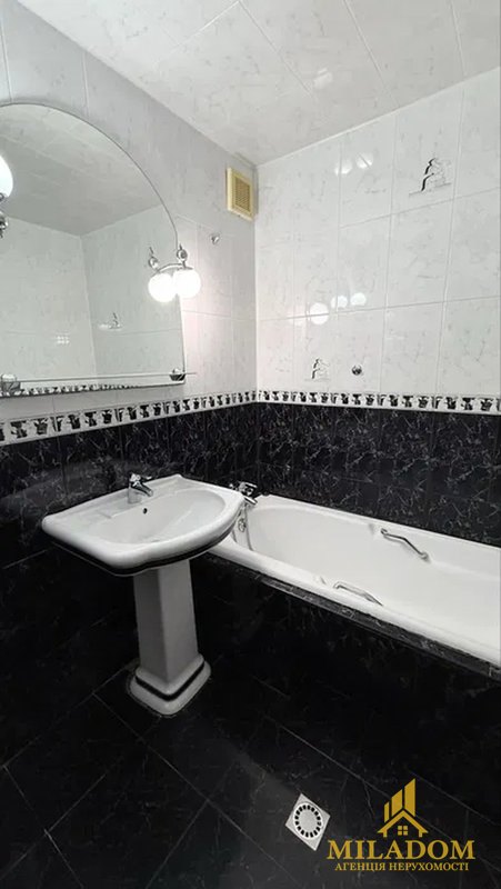 Продам затишну 3-к квартиру біля ринку «Південний». — фото 6