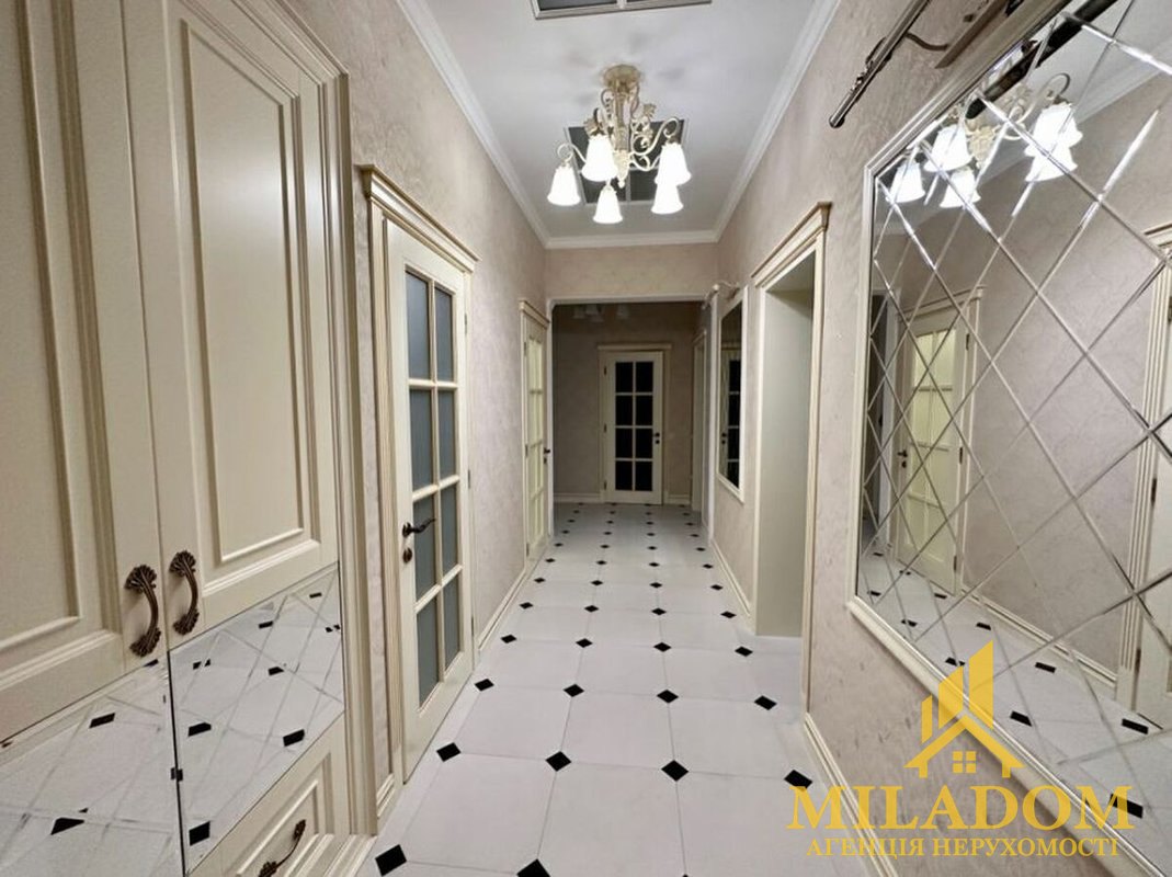 Видова 3-кімнатна квартира 150 м² у ЖК «Руслан і Людмила» — 8-а станція Великого Фонтану — фото 15