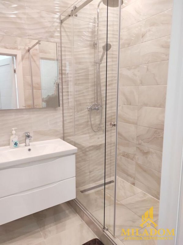 Оренда квартири 1-кімн., 40 м², Приморський — фото 2