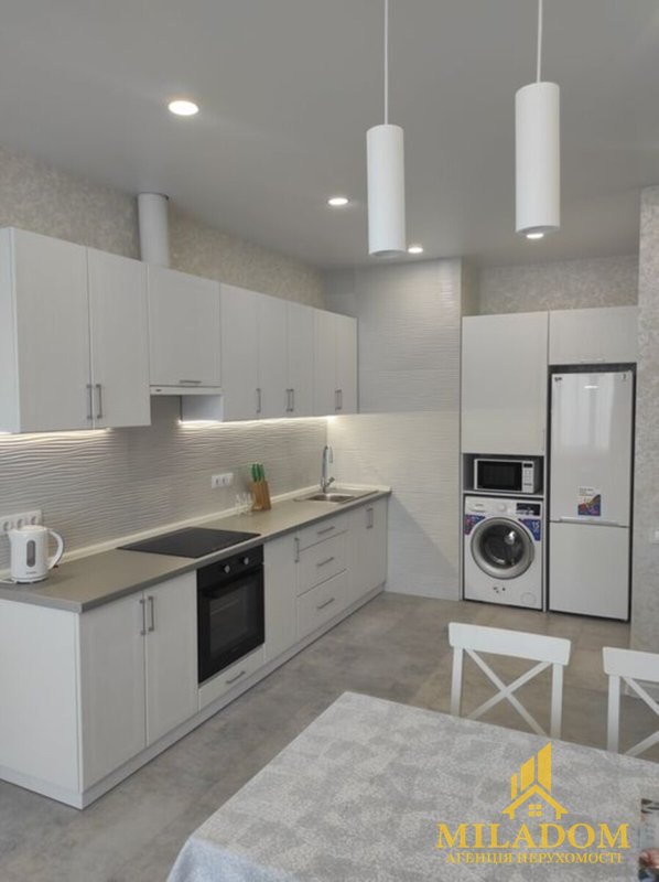 Оренда квартири 1-кімн., 40 м², Приморський — фото 3