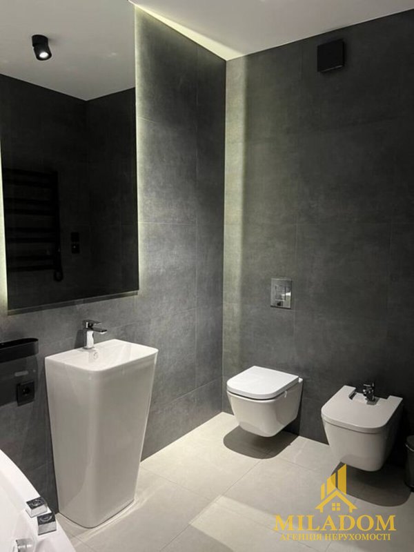 Продаж квартири 3-кімн., 108 м², Київський — фото 8