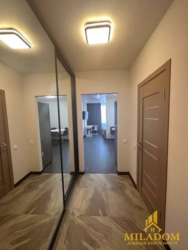 Продаж квартири 1-кімн., 30 м², Київський — фото 3