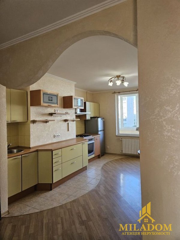 Продажа квартиры 2-комн., 85 м², Киевский — фото 3