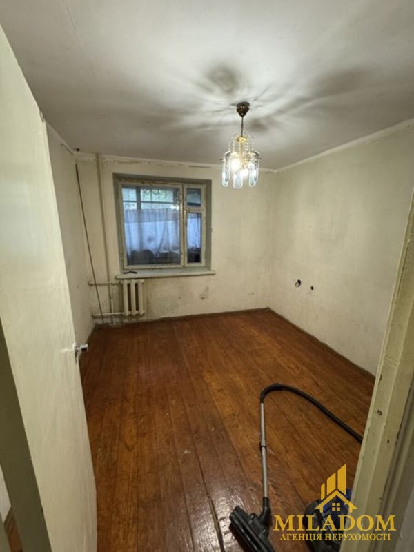 Продаж квартири 3-кімн., 65 м², Київський — фото 1