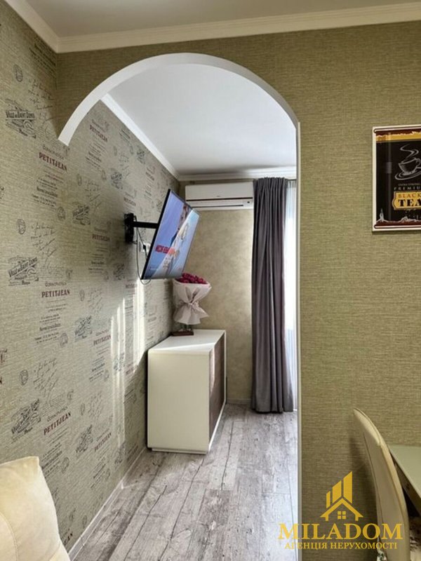 Продаж квартири 1-кімн., 30 м², Київський — фото 2