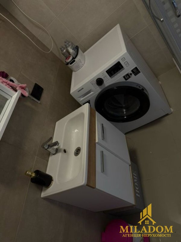 Продаж квартири 1-кімн., 33 м², Київський — фото 3