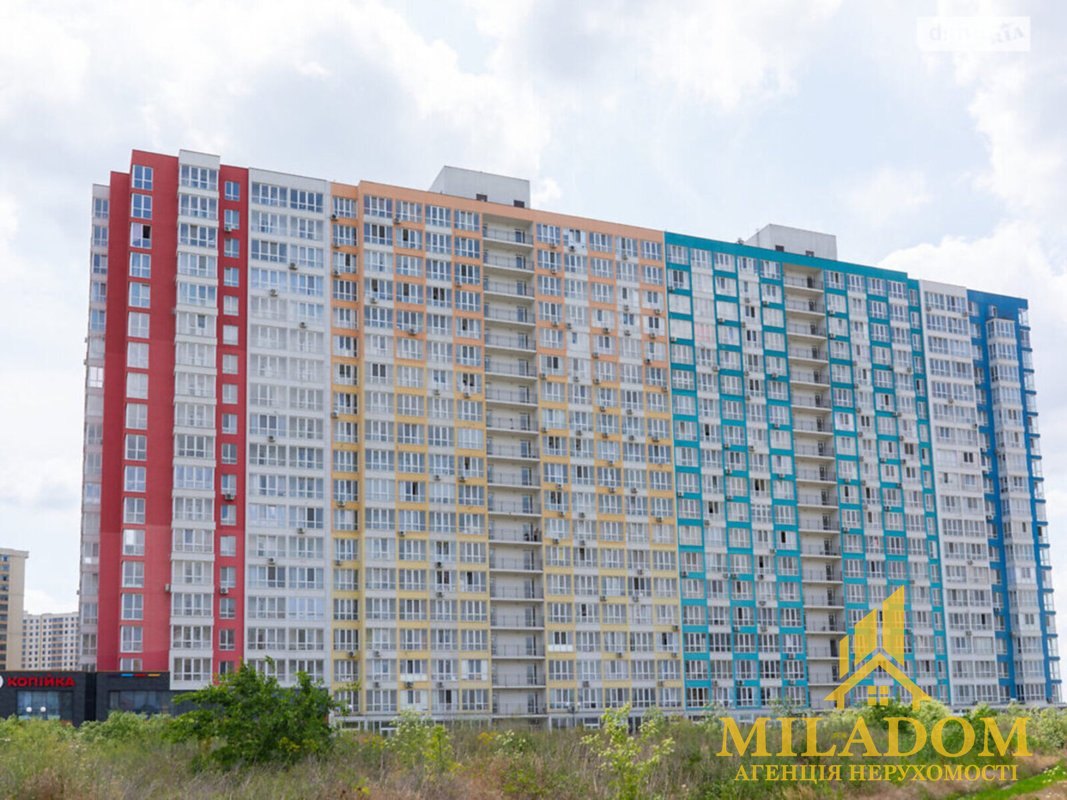 Продаж квартири 1-кімн., 43 м², Київський — фото 1
