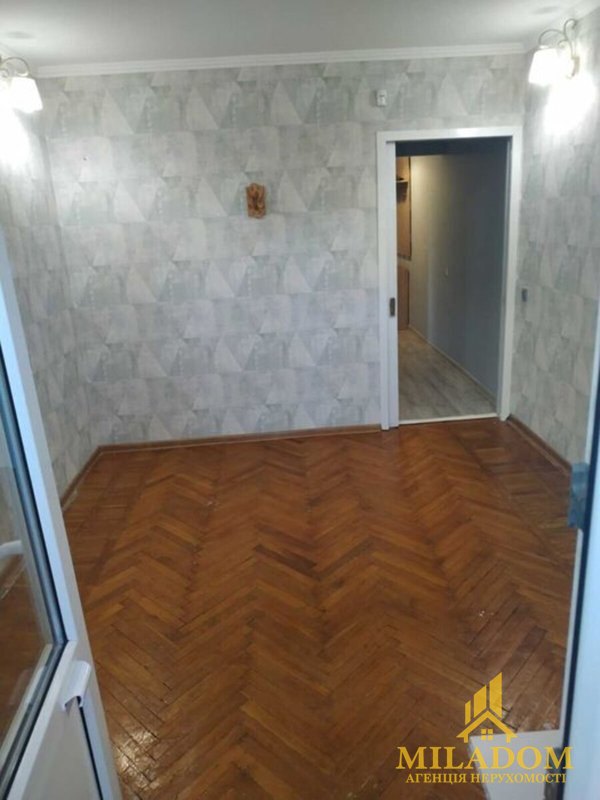 Продаж квартири 2-кімн., 40 м², Приморський — фото 4