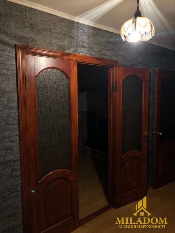 Продаж квартири 2-кімн., 50 м², Приморський — фото 2