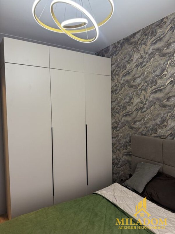 Продаж квартири 1-кімн., 36 м², Київський — фото 2