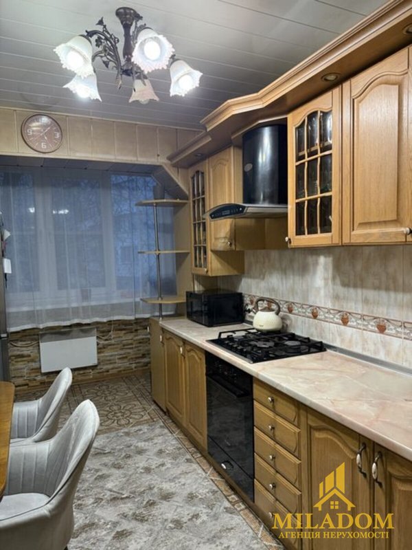 Продаж квартири 3-кімн., 64 м², Київський — фото 3